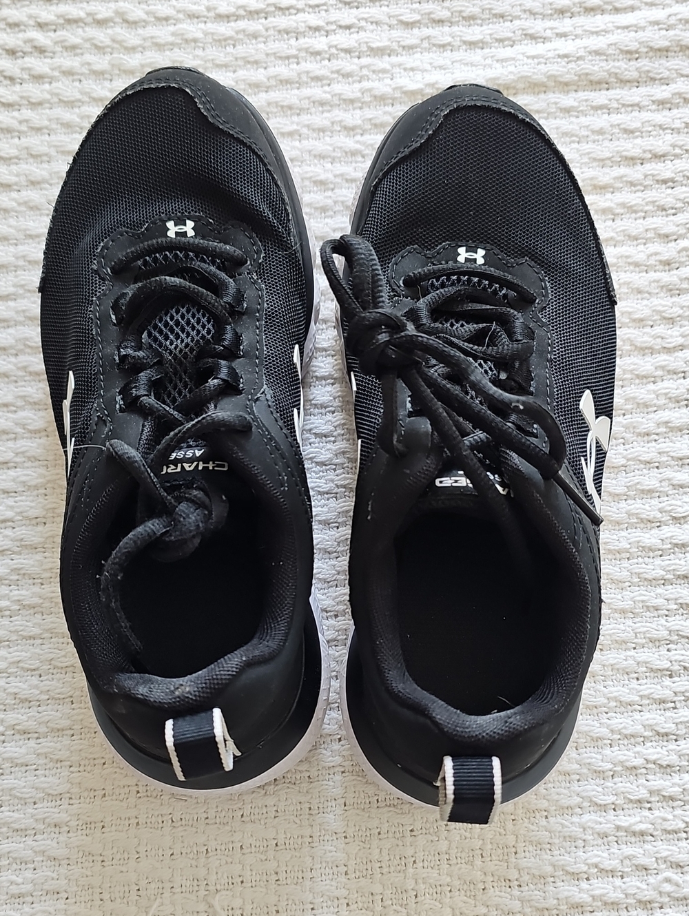Under Armour Women's Black Athletic Sneakers